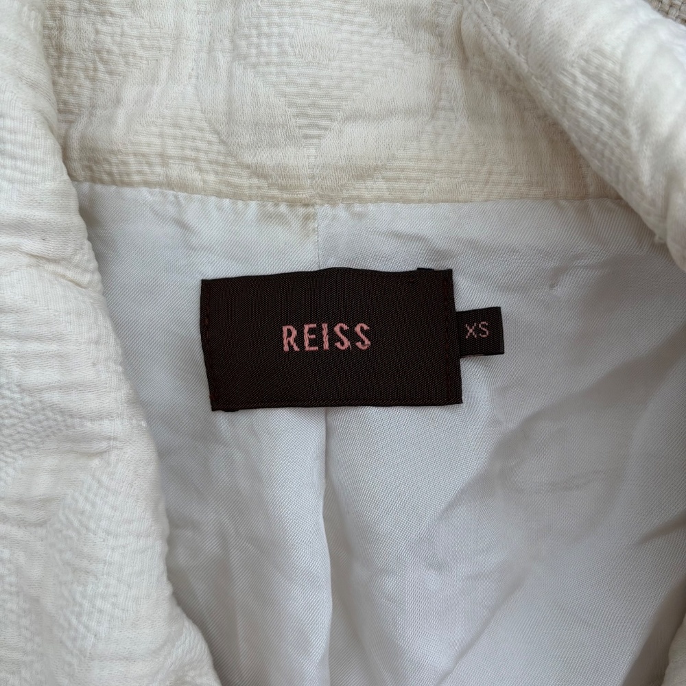 Reiss Women's Textured Cream Jacket - Picture 2 of 6